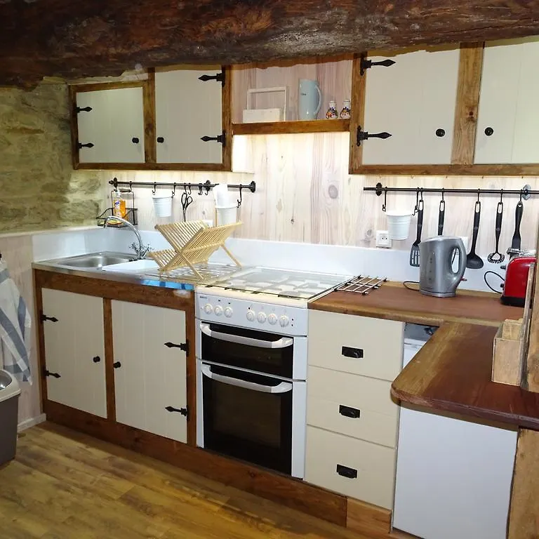 La Porcherie Villa Hellean Holiday home